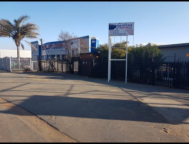 848M² WAREHOUSE TO LET IN ANDERBOLT